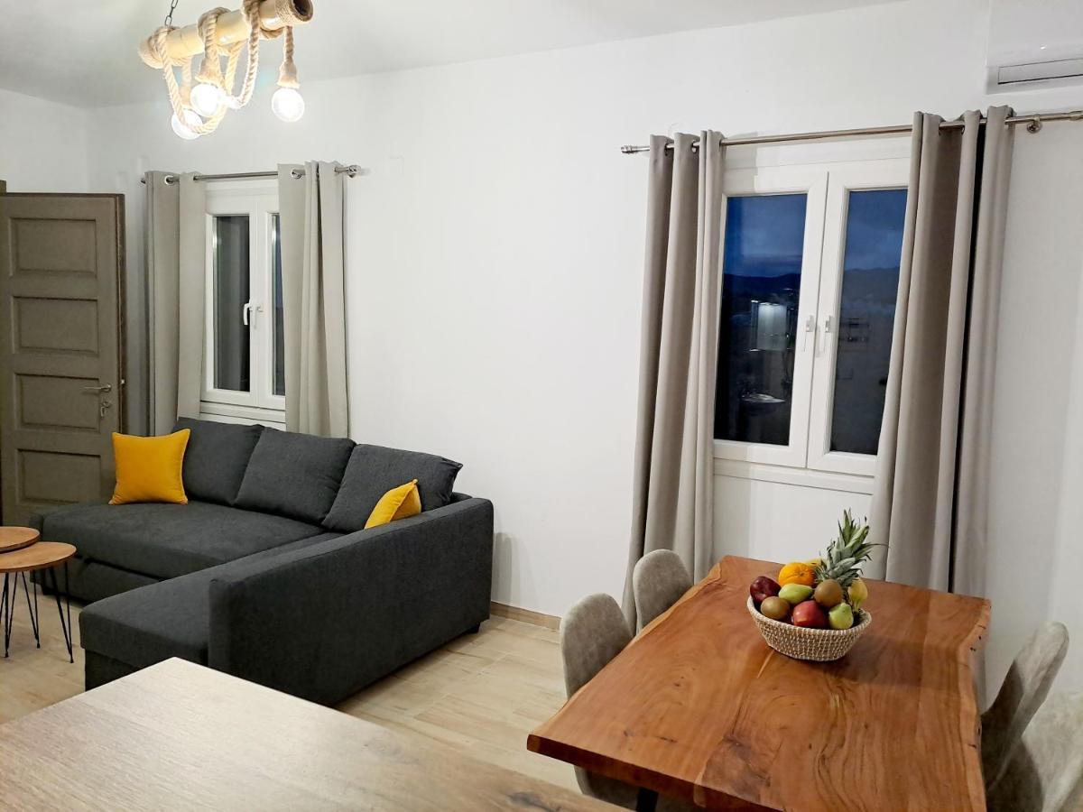 Πλατανακι 2 Seaview Apartment Андрос Екстер'єр фото